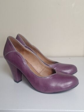 Miz Mooz Purple Leather Heels Size 8